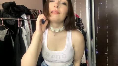 virusdoll online show from 04-22-26, 10:28