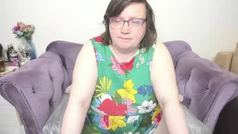 Snapshot of vitabo chatting on 06-03-26, 10:18 vitabo online show from 06-03-26, 10:18