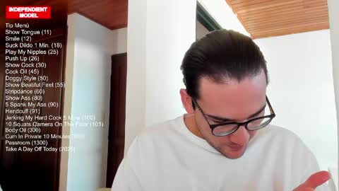 Snapshot of vito_ferrero chatting on 04-22-26, 01:12 Vito Ferrer online show from 04-22-26, 01:12