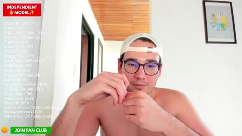 Snapshot of vito_ferrero chatting on 04-29-26, 09:10 Vito Ferrer online show from 04-29-26, 09:10