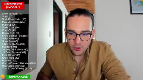 Snapshot of vito_ferrero chatting on 04-30-26, 09:30 Vito Ferrer online show from 04-30-26, 09:30