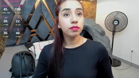Snapshot of vittoria_conti_ chatting on 04-17-26, 05:16 vittoria online show from 04-17-26, 05:16