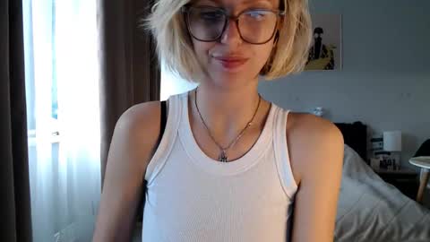 VI       online show from 05-18-26, 04:13