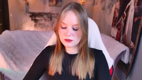 Vivien online show from 03-09-26, 05:11