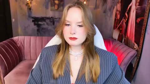 Vivien online show from 05-04-26, 05:25