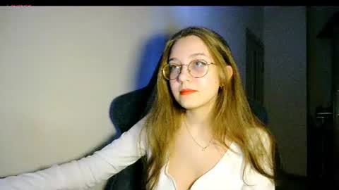 vivivivikkie online show from 07-20-26, 09:50