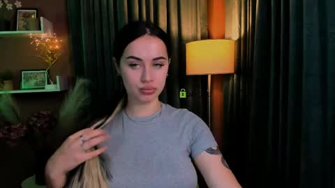 Snapshot of vivy_star chatting on 05-21-26, 06:59 vivy_star online show from 05-21-26, 06:59