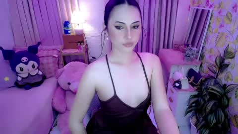 Snapshot of vixenluscious chatting on 05-26-26, 02:29 vixenluscious online show from 05-26-26, 02:29