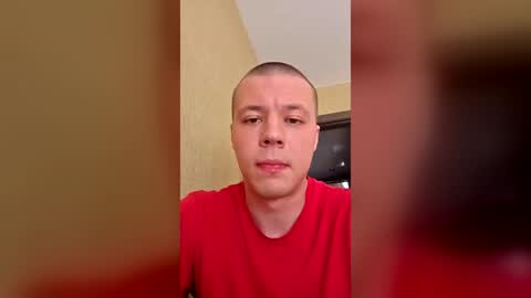 Snapshot of vladzem246 chatting on 08-02-26, 01:31 Cherryberry online show from 08-02-26, 01:31