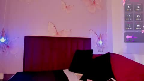 Snapshot of vnuss__ chatting on 06-20-26, 05:54 VENUS online show from 06-20-26, 05:54