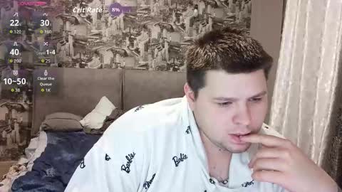 Snapshot of volshebnik_130 chatting on 01-11-26, 11:21 Volshebnik1302 online show from 01-11-26, 11:21