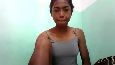 Snapshot of vounialdy chatting on 01-25-25, 09:15 vounialdy online show from 01-25-25, 09:15