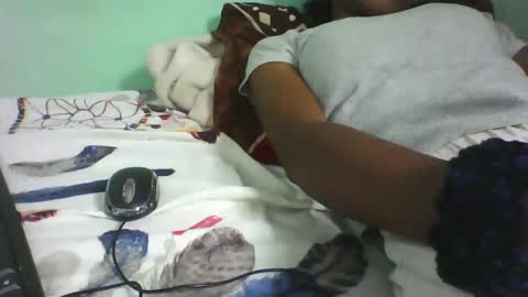 Snapshot of vounialdy chatting on 02-08-25, 06:44 vounialdy online show from 02-08-25, 06:44