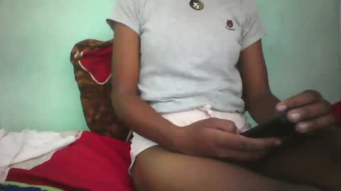 Snapshot of vounialdy chatting on 02-09-25, 06:05 vounialdy online show from 02-09-25, 06:05