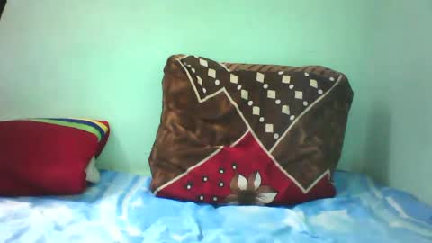 Snapshot of vounialdy chatting on 03-01-25, 02:02 vounialdy online show from 03-01-25, 02:02