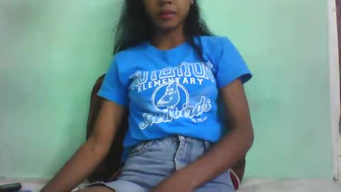 Snapshot of vounialdy chatting on 03-11-25, 07:48 vounialdy online show from 03-11-25, 07:48