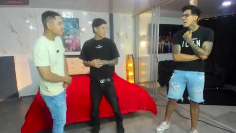 voyeurism_guys online show from 03-24-26, 11:32