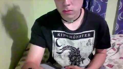 Snapshot of waifu_lov3r chatting on 12-19-24, 08:02 waifu_lov3r online show from 12-19-24, 08:02