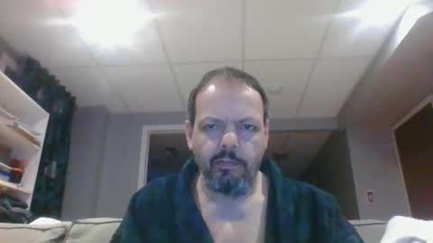 walker033 online show from 05-06-26, 06:08