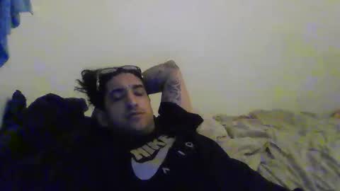 Snapshot of walkin123 chatting on 04-16-26, 01:28 walkin123 online show from 04-16-26, 01:28