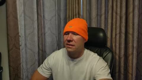 walle6633911 online show from 12-03-24, 02:05