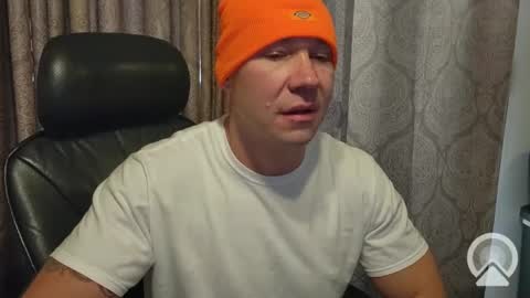 walle6633911 online show from 12-10-24, 02:06