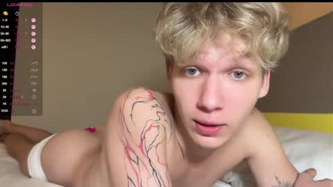 Mark and Tom online show from 04-12-26, 06:13