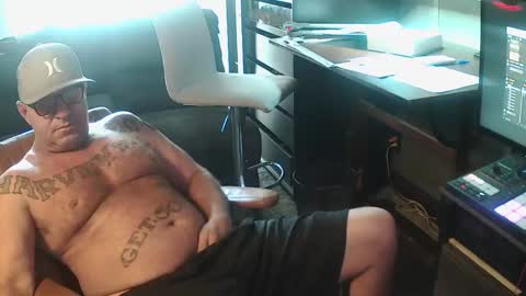 inittogetitin online show from 01-31-26, 09:35