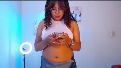 EMILY online show from 03-20-26, 11:31