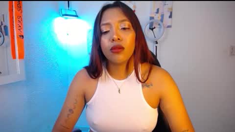 Snapshot of warisgoddes chatting on 04-21-26, 03:24 EMILY online show from 04-21-26, 03:24