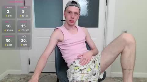 Snapshot of warmwhisp chatting on 06-13-26, 10:57 ZID online show from 06-13-26, 10:57