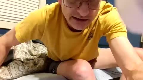 Snapshot of watchhiddenwife chatting on 03-02-25, 05:23 watchhiddenwife online show from 03-02-25, 05:23