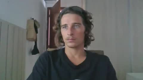 Snapshot of wave_boyy chatting on 03-19-26, 01:04 wave_boyy online show from 03-19-26, 01:04