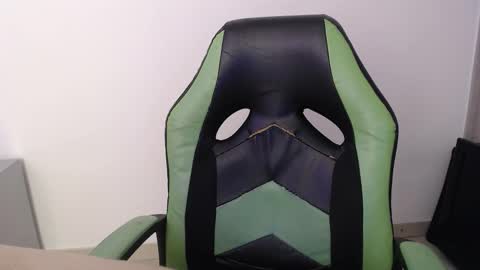 Trixie 3 online show from 02-17-26, 03:08