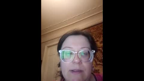 Snapshot of webgirl2 chatting on 06-08-26, 09:15 Marina online show from 06-08-26, 09:15