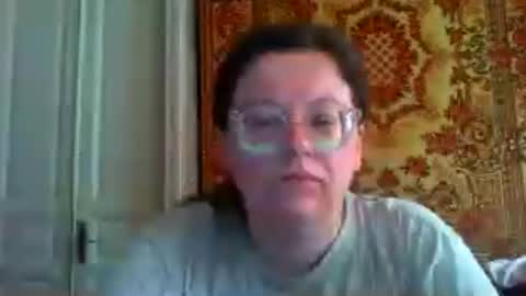 Snapshot of webgirl2 chatting on 07-15-26, 12:32 Marina online show from 07-15-26, 12:32