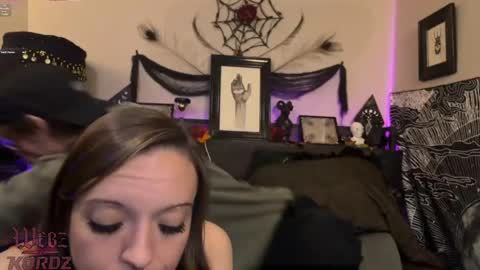 WebzKordz online show from 04-12-26, 05:12