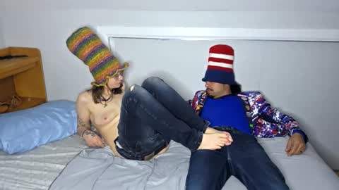 Snapshot of wecum2getdown chatting on 03-15-26, 06:08 wecum2getdown online show from 03-15-26, 06:08