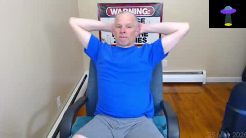 Chris online show from 05-25-26, 07:09