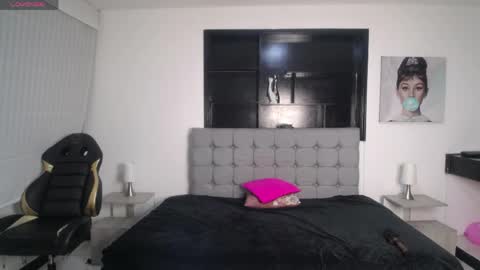 wendy_1_ online show from 05-24-26, 08:25