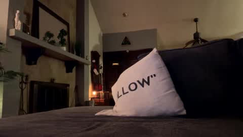 Topjitt online show from 03-12-26, 12:06