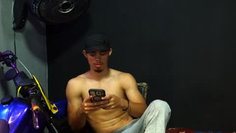 wesley_77 online show from 03-31-26, 07:20