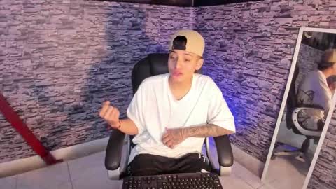 Wesley Boy online show from 03-03-26, 08:04