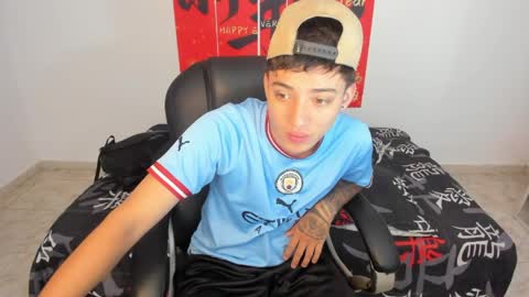 Wesley Boy online show from 04-08-26, 07:03