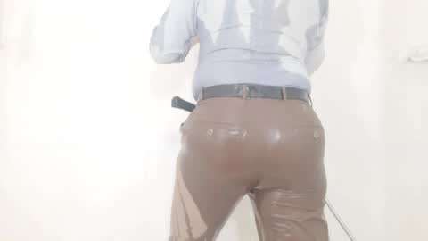 wetlook38 online show from 06-12-26, 01:48