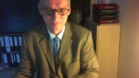 Franz online show from 03-21-26, 05:34