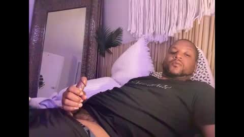 Magic johnson 313 online show from 10-14-25, 08:48