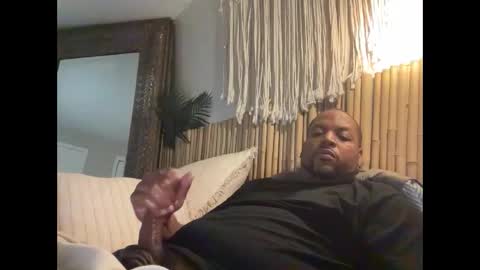 Magic johnson 313 online show from 10-18-25, 12:17