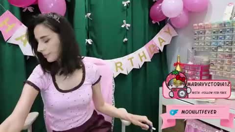 Victoria Maria online show from 07-12-26, 05:59