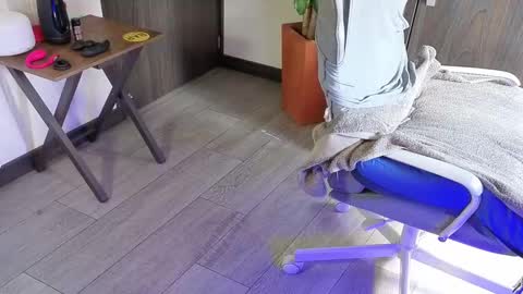 Will online show from 03-25-26, 02:12